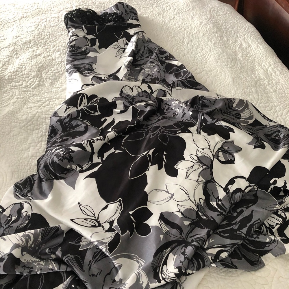 Special Occasion formal Gown